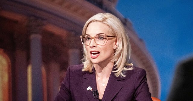 PolitiFact valuta le due pubblicità di attacco di Ashley Hinson sostenute dai democratici “per lo più false” PolitiFact valuta le due pubblicità di attacco di Ashley Hinson sostenute dai democratici “per lo più false”
