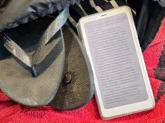Avevo casa da solo, avevo comprato il mio grande ereader per un mini in vacanza, ora il jumbo sta raccogliendo polvere