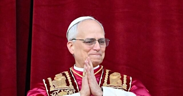 Papa Leone si sottoporrà ad un intervento chirurgico per rimuovere un nodulo al polmone Papa Leone si sottoporrà ad un intervento chirurgico per rimuovere un nodulo al polmone