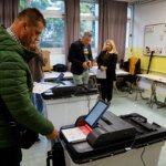 La Bosnia vota in una delle elezioni generali più complicate del mondo