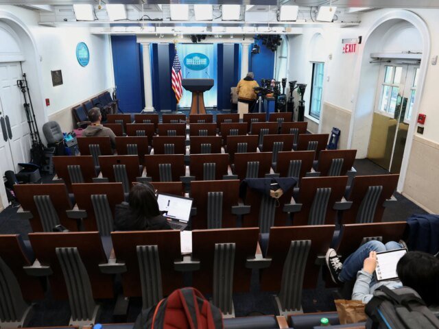 Trump affronta una causa privata da parte di cittadini privati ​​per aver limitato l’accesso ai media della Casa Bianca