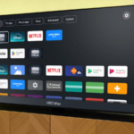 Questo launcher minimalista mi ha salvato dalla schermata iniziale gonfia e piena di pubblicità di Google TV