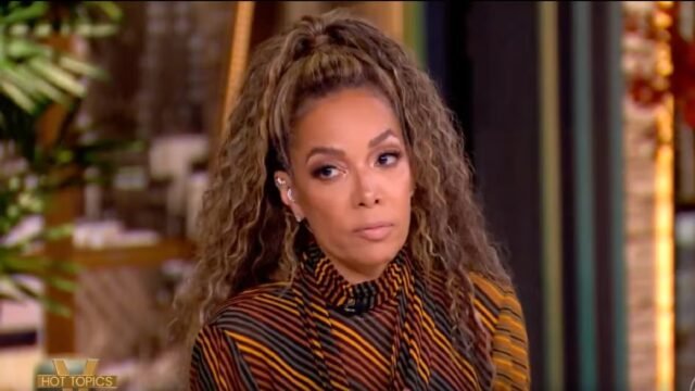 The View: Sunny Hostin avverte Bill Maher di smettere di criticare Trump